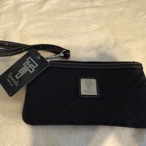Tignanello wristlet